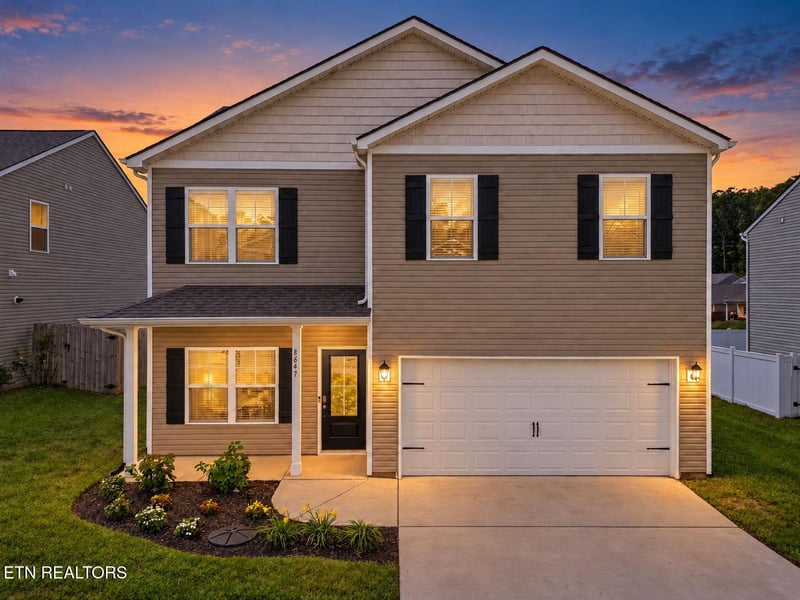 8647 Satellite Ln, Knoxville, TN 37920