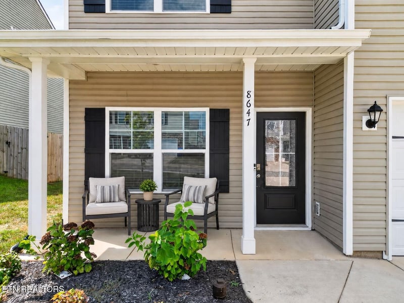 8647 Satellite Ln, Knoxville, TN 37920