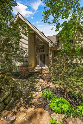 865 Stonegate Way, Townsend, TN 37882