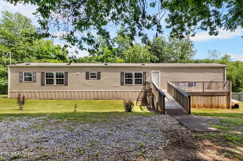 8654 Thorn Grove Pike, Knoxville, TN 37914