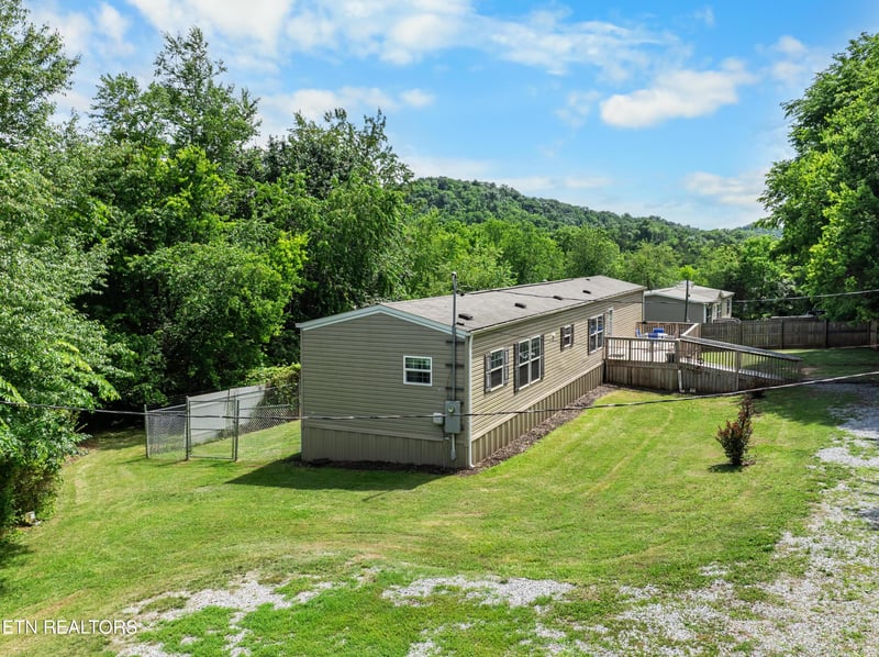 8654 Thorn Grove Pike, Knoxville, TN 37914