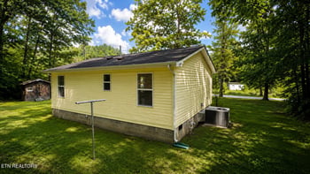 8657 Buffalo Rd, Oneida, TN 37841