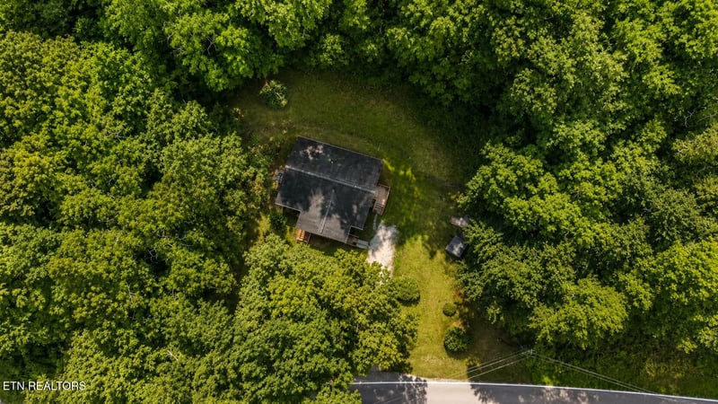 8657 Buffalo Rd, Oneida, TN 37841