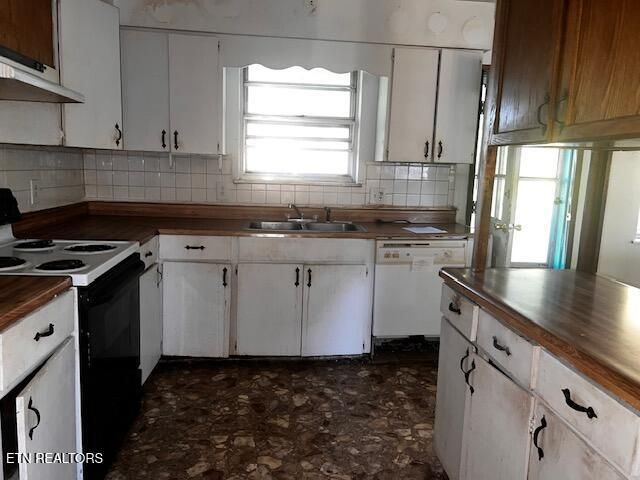 867 Pleasant Ridge Rd, Lafollette, TN 37766