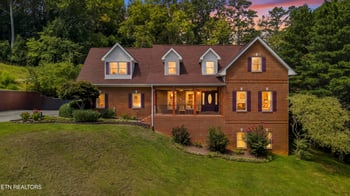 870 Pioneer Dr, Seymour, TN 37865