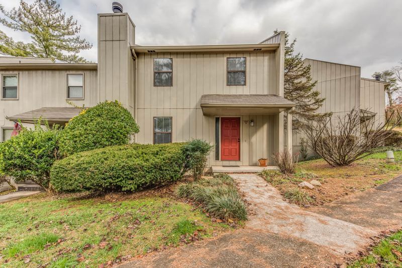 8703 Olde Colony Trl Apt 41, Knoxville, TN 37923