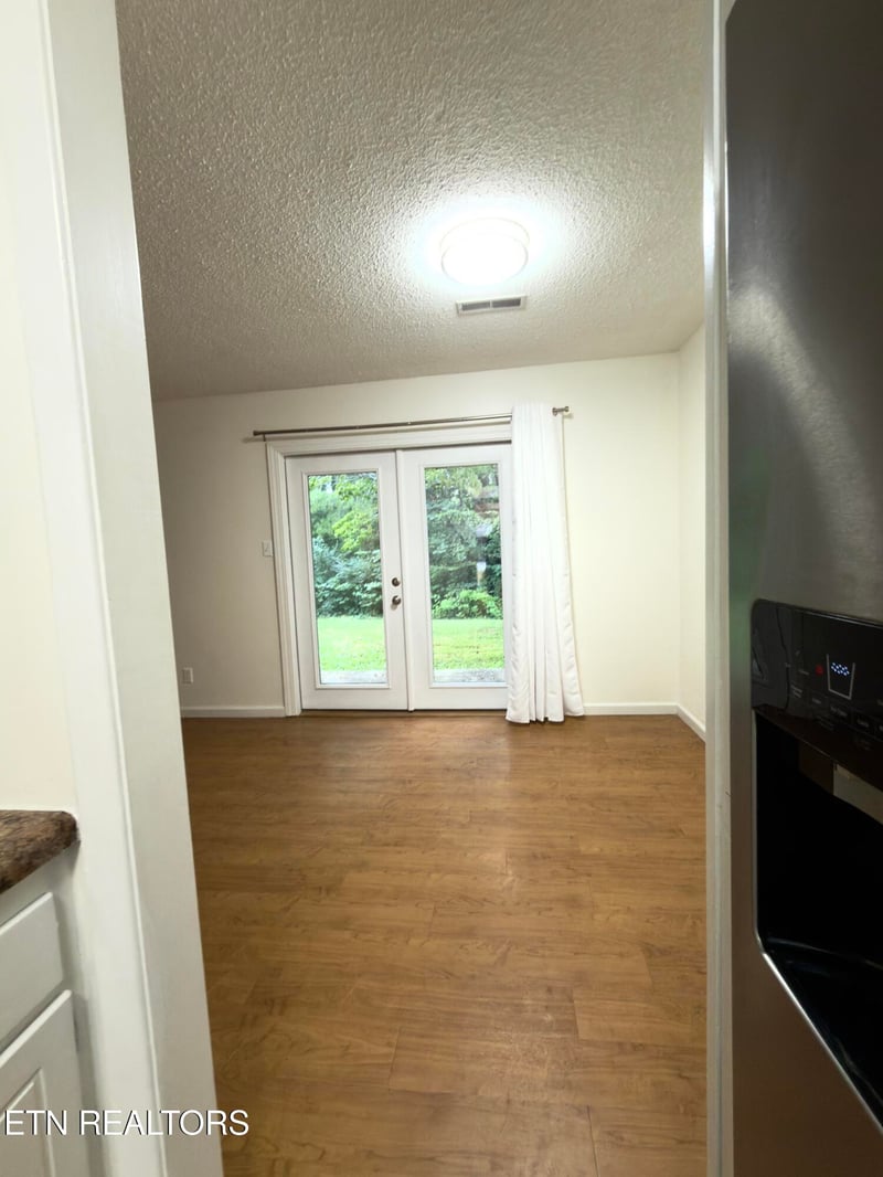 8705 Olde Colony Tr, Knoxville, TN 37923