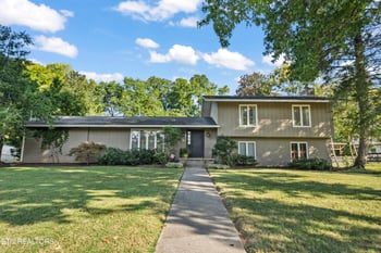 8705 Wimbledon Dr, Knoxville, TN 37923