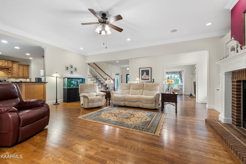 8708 Notting Hill Way, Knoxville, TN 37923