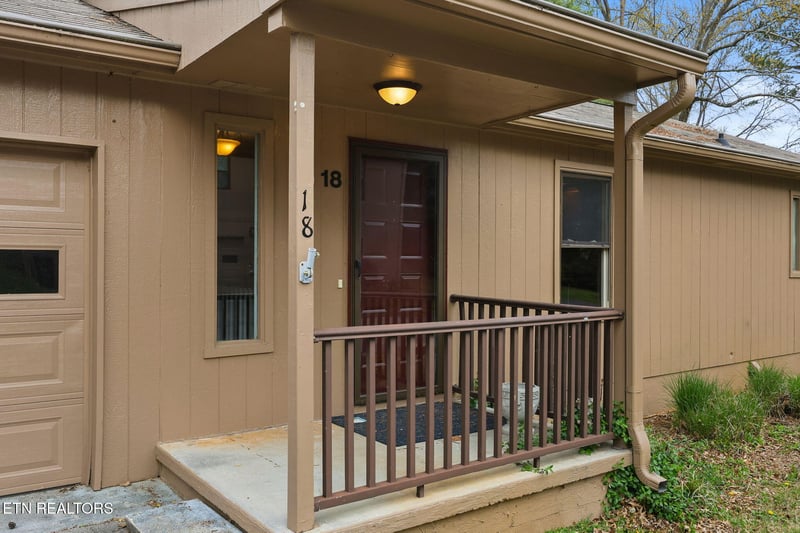 8709 Olde Colony Tr #18, Knoxville, TN 37923