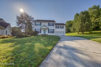 8710 Finchwood Ln, Knoxville, TN 37924