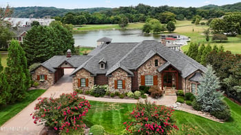 8711 Inlet Dr, Knoxville, TN 37922