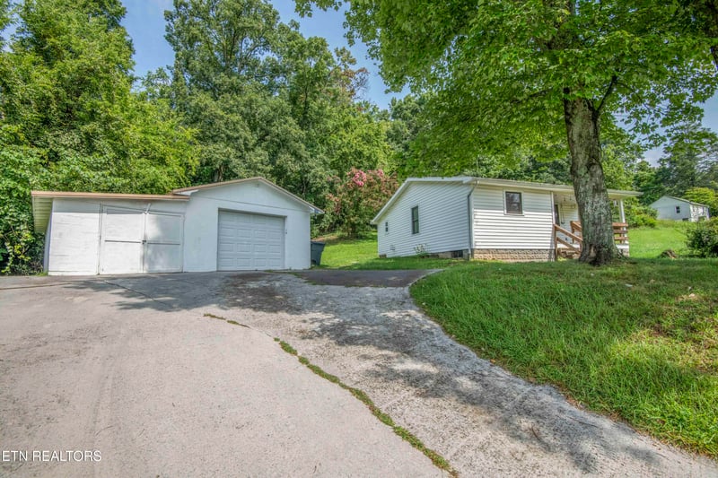 8713 Old Maynardville Pike, Knoxville, TN 37938