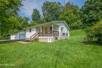 8713 Old Maynardville Pike, Knoxville, TN 37938