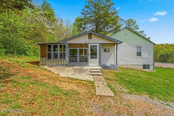 8715 Old Maynardville Pike, Knoxville, TN 37938