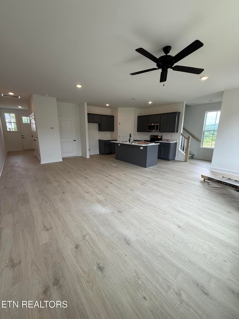 8716 Chapman Trace Way, Knoxville, TN 37920