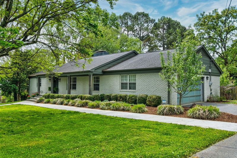 8717 Sandhurst Dr, Knoxville, TN 37923
