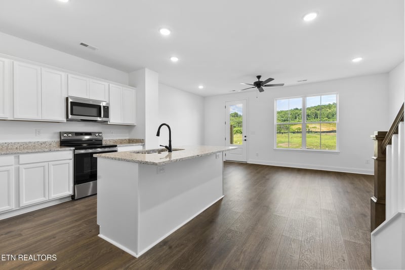 8718 Chapman Trace Way, Knoxville, TN 37920