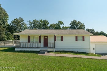 8718 Ventis Ln, Powell, TN 37849