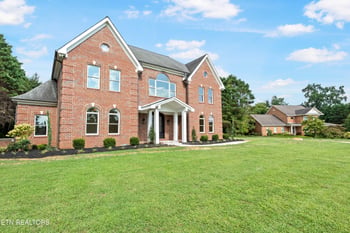8724 Inlet Dr, Knoxville, TN 37922