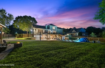 8725 Dolph Dr, Knoxville, TN 37931