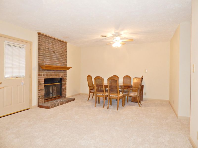 8725 Wimbledon Dr, Knoxville, TN 37923
