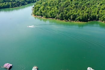 873 Flat Hollow Marina Rd, Speedwell, TN 37870