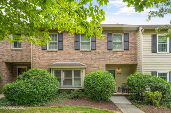 8732 Aragon Ln, Knoxville, TN 37923