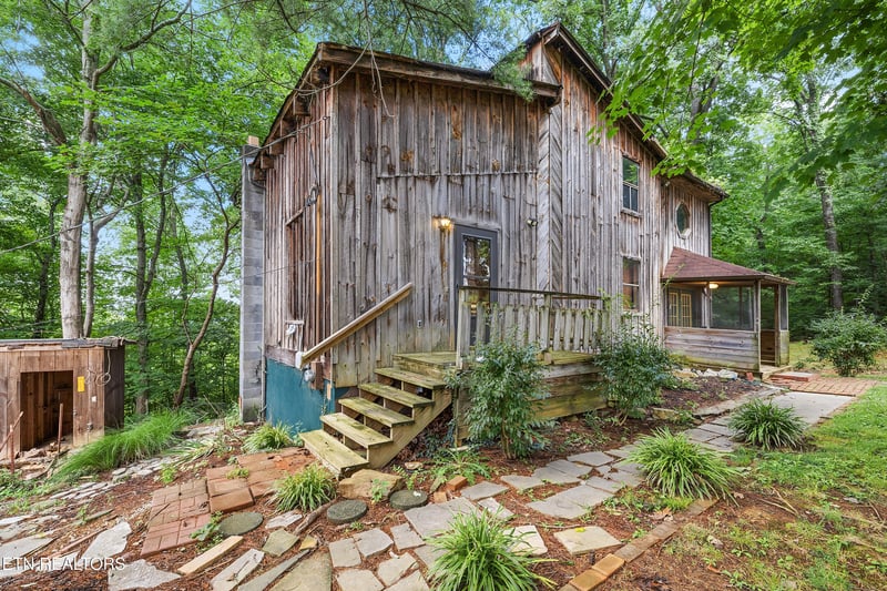 8742 Majors Rd, Knoxville, TN 37938