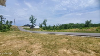 875 Elb Private Dr, Huntsville, TN 37756