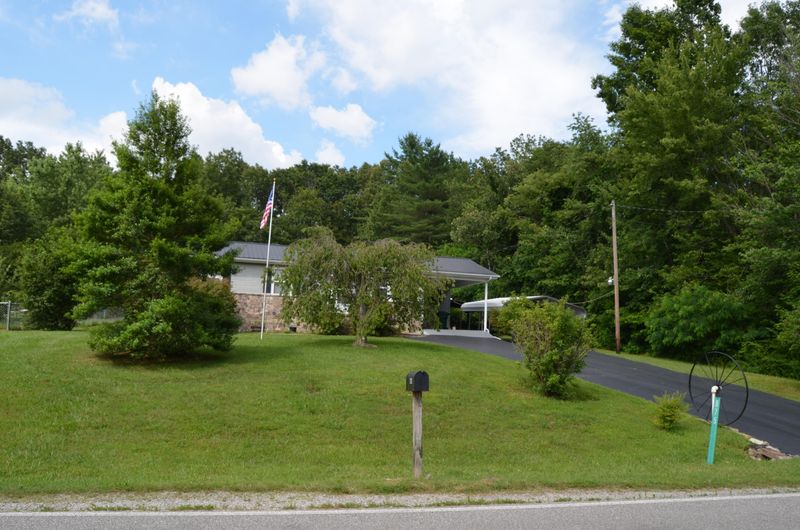 875 Prentice St, Crossville, TN 38555