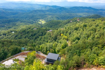 875 Shell Mountain Rd, Sevierville, TN 37876