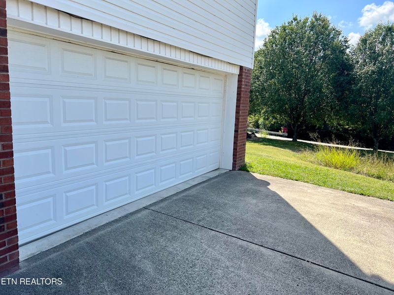 879 Hemlock Cir, Morristown, TN 37814