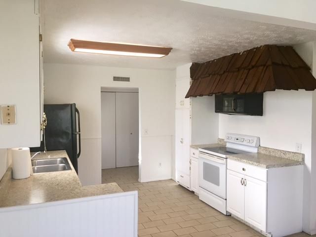 88 Skyline Ct, Crossville, TN 38572