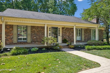 8800 Rushmore Dr, Knoxville, TN 37923