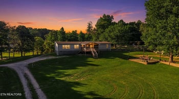 8802 Trout Rd, Mascot, TN 37806