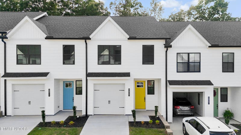 8809 Chapman Trace Way, Knoxville, TN 37920