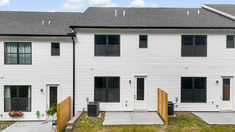 8809 Chapman Trace Way, Knoxville, TN 37920