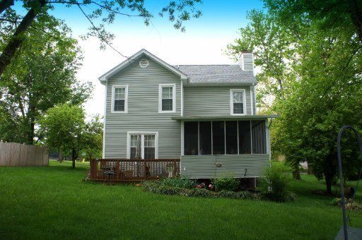 8809 Shoreham Blvd, Knoxville, TN 37922