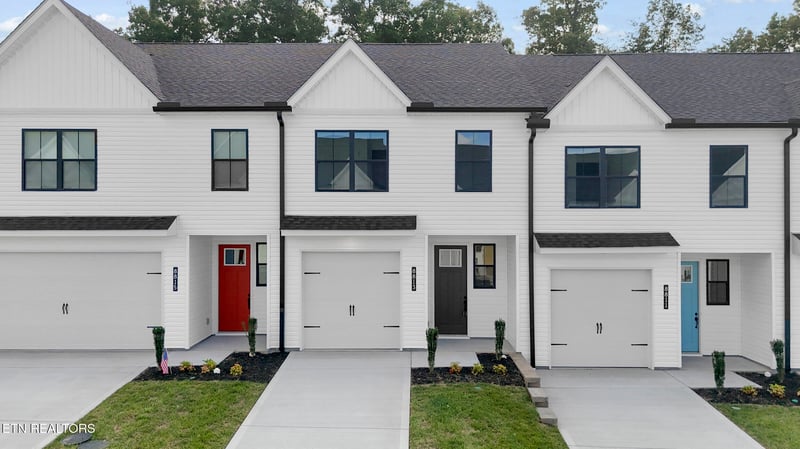 8813 Chapman Trace Way, Knoxville, TN 37920