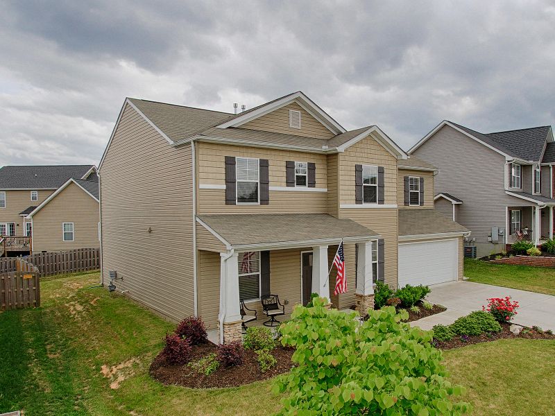 8814 Wavetree Dr, Knoxville, TN 37931