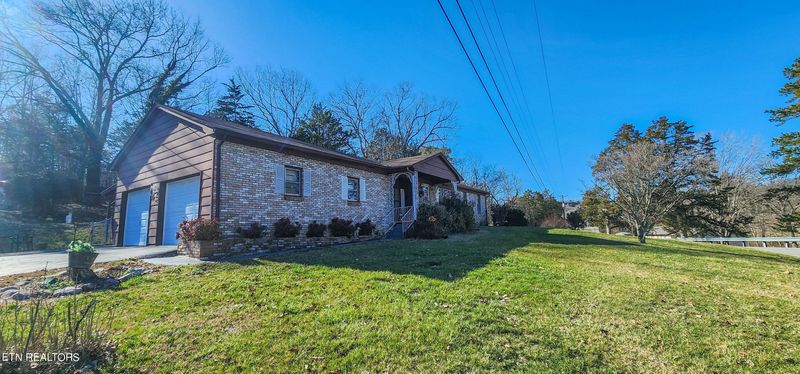 8815 Corryton Rd, Corryton, TN 37721