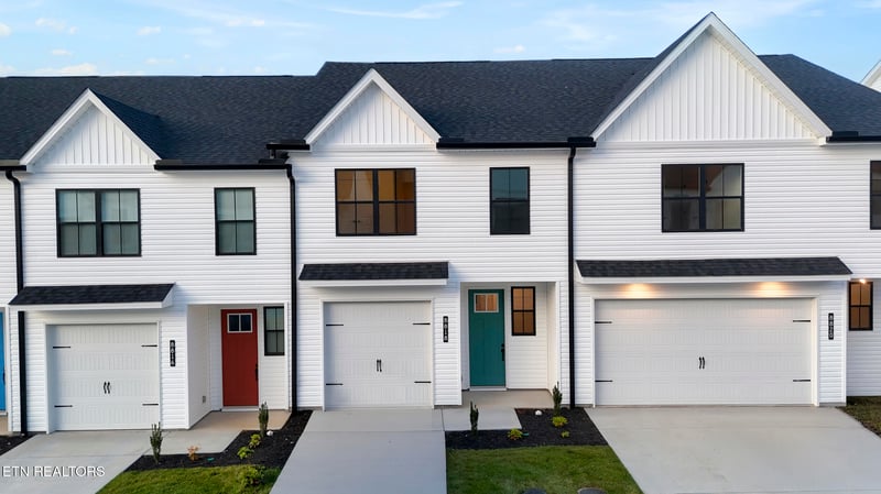 8818 Chapman Trace Way, Knoxville, TN 37920