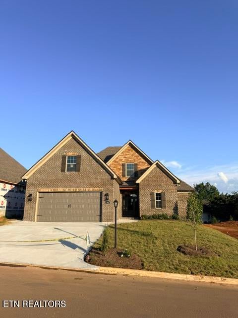 8818 Dancing Bear Ln, Knoxville, TN 37923
