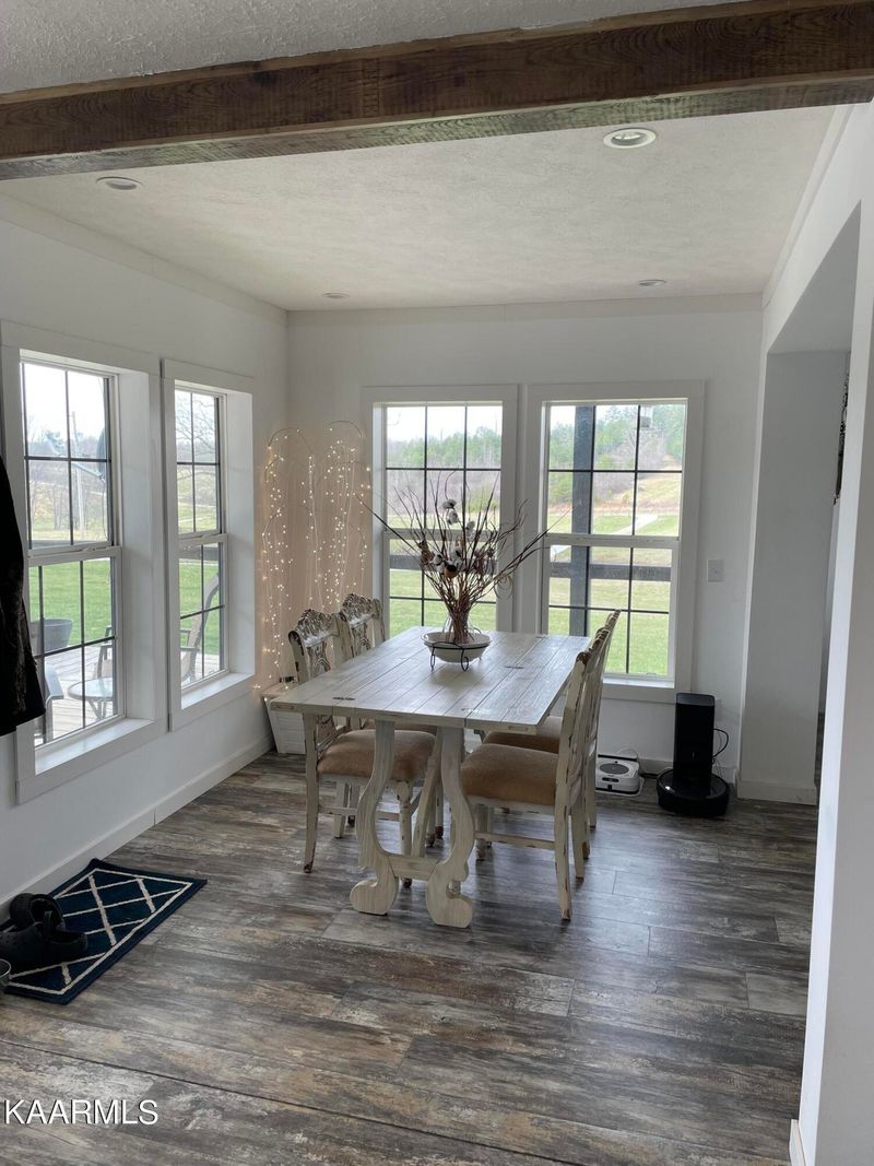 882 Jurgins Rd, Robbins, TN 37852