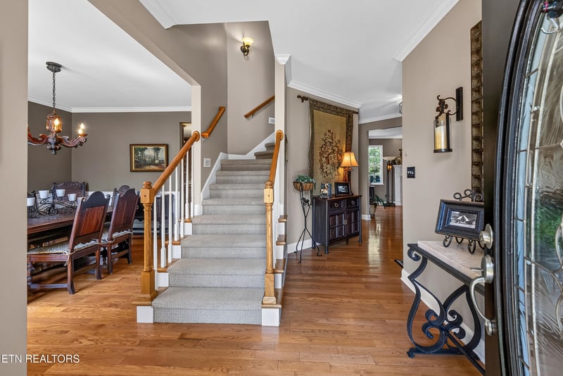 8821 Nubbin Ridge Rd, Knoxville, TN 37923