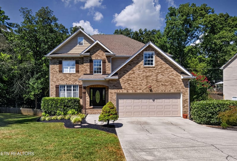 8821 Nubbin Ridge Rd, Knoxville, TN 37923