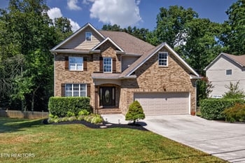 8821 Nubbin Ridge Rd, Knoxville, TN 37923