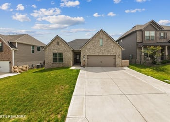 8822 Yellow Aster Rd, Knoxville, TN 37931