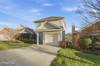 8824 Lennox View Way, Knoxville, TN 37923